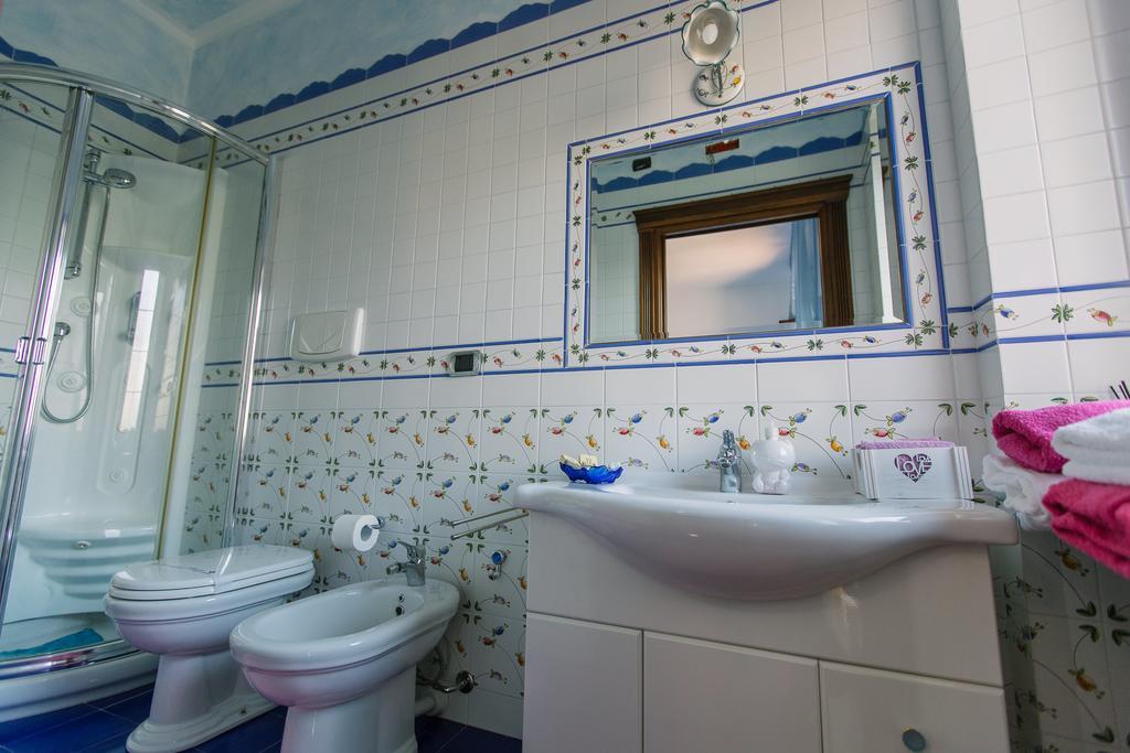 B&B Villa Francesca Soverato Marina Eksteriør billede