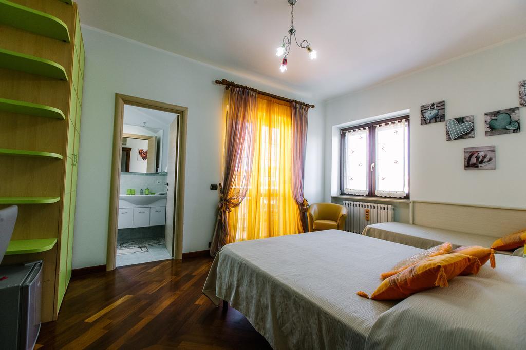B&B Villa Francesca Soverato Marina Eksteriør billede